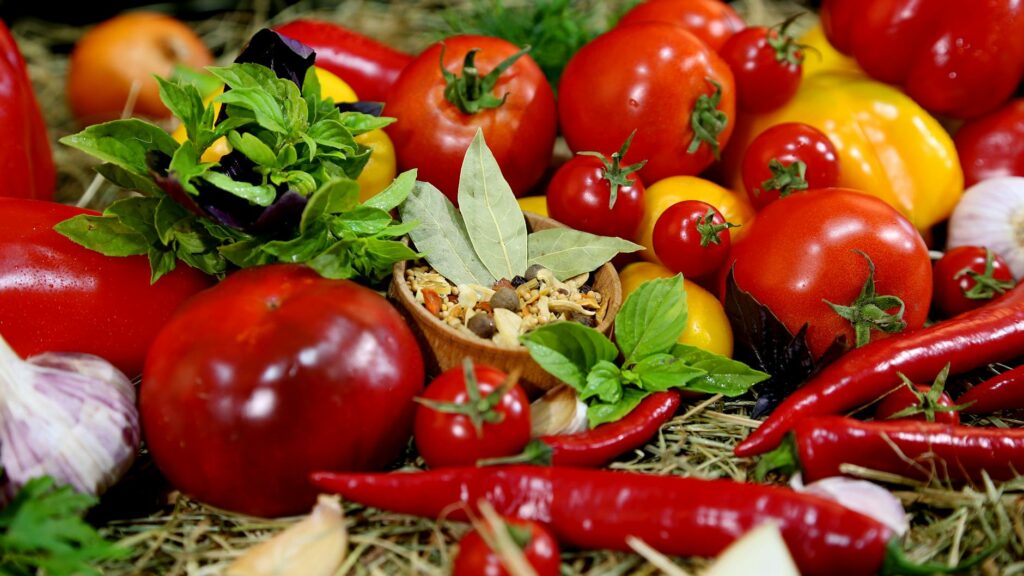 canning tomatoes jars