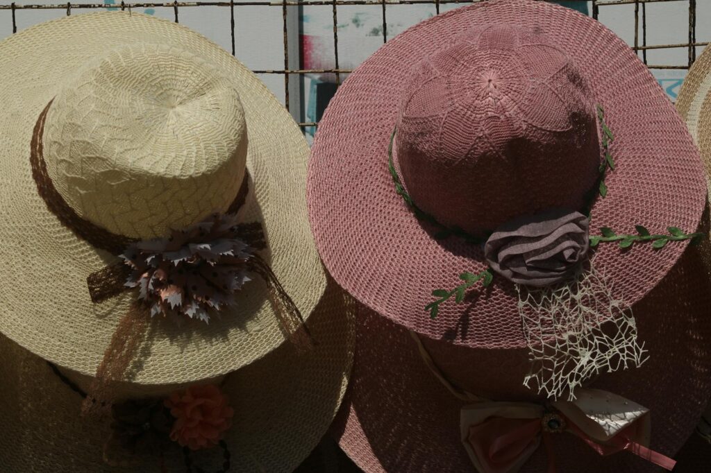 fashion hats 2026 street style