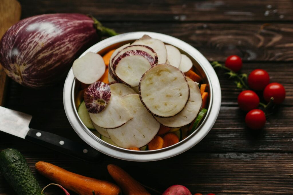 healthy vegetable seedlings in tray