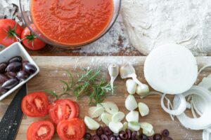 Real Tomato Sauce From Scratch: Taste the Difference
